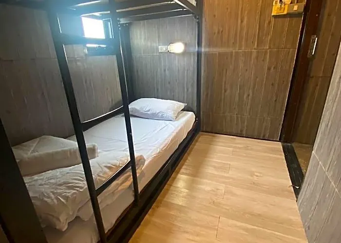 Auberge de jeunesse Bed *