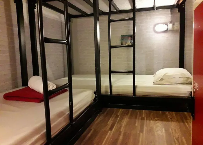 Bed *