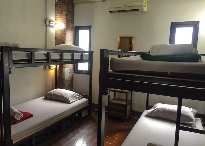 Auberge de jeunesse Bed *